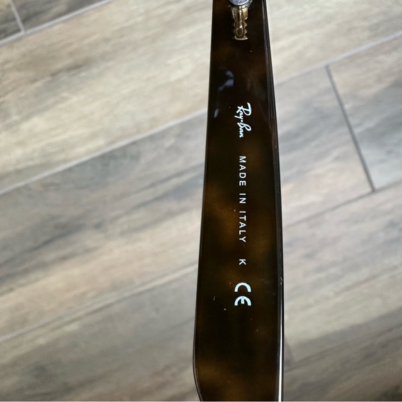 Ray-Ban Tortoise Sunglasses RB2132 GUC - Picture 8 of 9